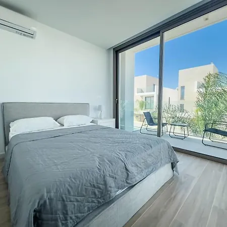 Azure Breeze Villa - Roof Garden & Sea Views Protaras Exterior photo