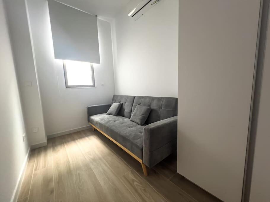 Azure Breeze - Roof Garden & Sea Views Βίλα