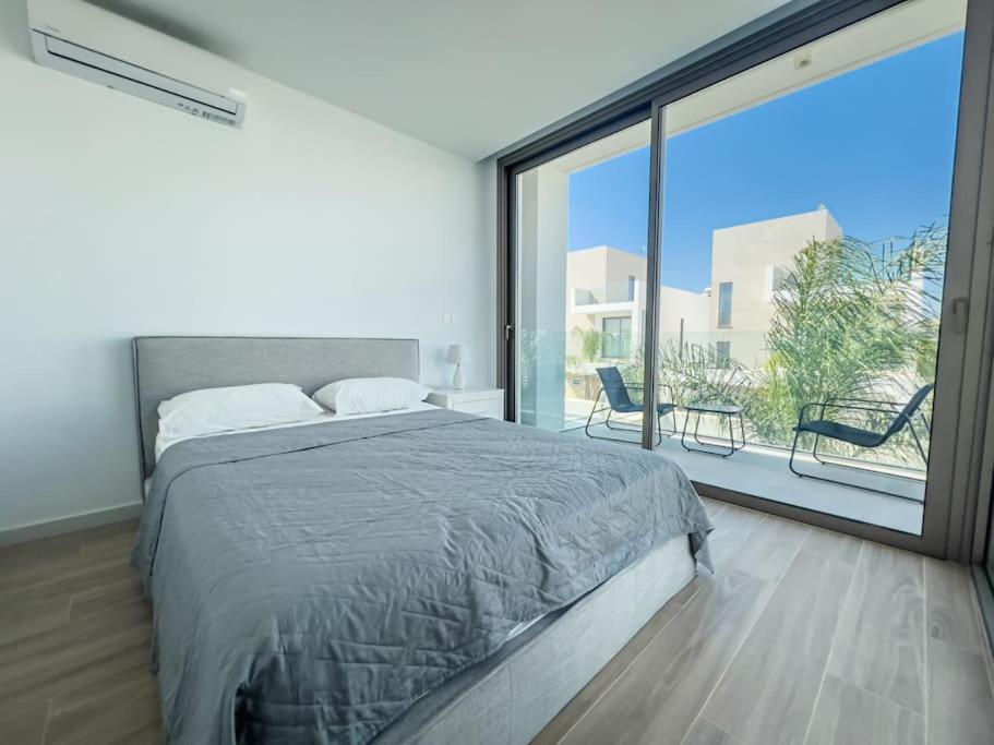 Azure Breeze - Roof Garden & Sea Views Πρωταράς